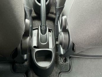 Toyota AYGO 1.0 VVT-i Move MultiMode Euro 5 5dr