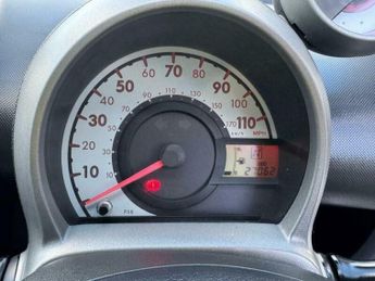 Toyota AYGO 1.0 VVT-i Move MultiMode Euro 5 5dr