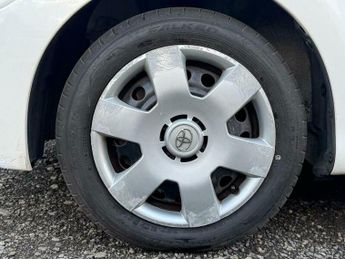 Toyota AYGO 1.0 VVT-i Move MultiMode Euro 5 5dr