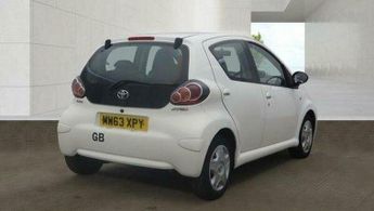 Toyota AYGO 1.0 VVT-i Move MultiMode Euro 5 5dr
