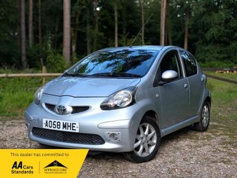 Toyota AYGO VVT-I PLATINUM
