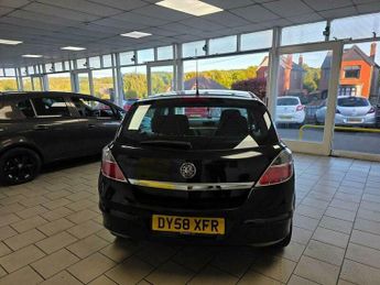 Vauxhall Astra 1.4i 16v Breeze 5dr