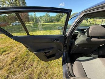 Vauxhall Astra 1.8i 16v Active 5dr