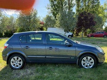 Vauxhall Astra 1.8i 16v Active 5dr
