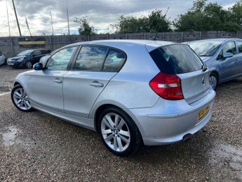 BMW 1 SERIES 2.0 118i SE Steptronic Euro 4 5dr