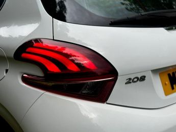 Peugeot 208 1.2 PureTech Allure EAT Euro 6 (s/s) 5dr