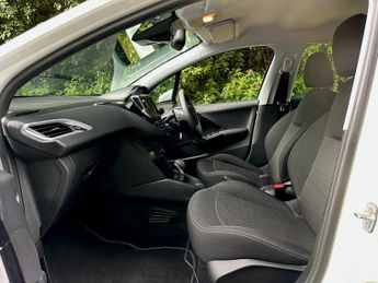 Peugeot 208 1.2 PureTech Allure EAT Euro 6 (s/s) 5dr