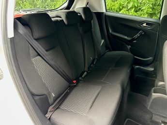 Peugeot 208 1.2 PureTech Allure EAT Euro 6 (s/s) 5dr