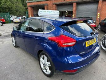 Ford Focus 1.0T EcoBoost Titanium Euro 6 (s/s) 5dr