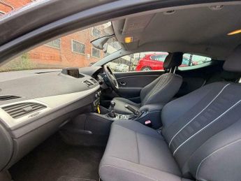 Renault Megane 1.6 16V Dynamique TomTom Euro 5 3dr