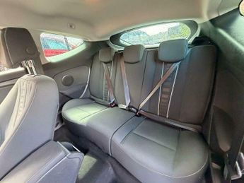 Renault Megane 1.6 16V Dynamique TomTom Euro 5 3dr