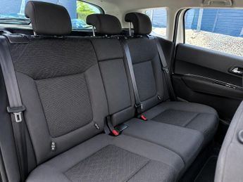 Peugeot 3008 BLUE HDI S/S ACTIVE