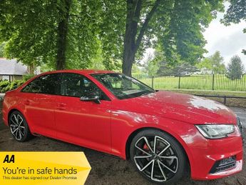 Audi A4 TFSI S LINE BLACK EDITION