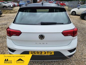 Volkswagen T-Roc SE TDI DSG