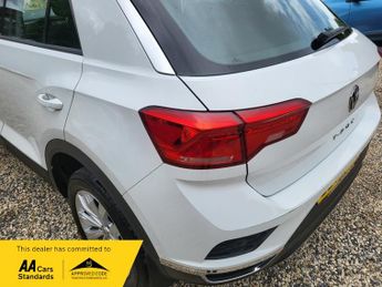 Volkswagen T-Roc SE TDI DSG