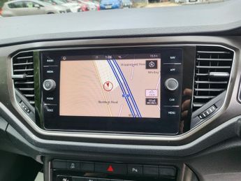 Volkswagen T-Roc SE TDI DSG