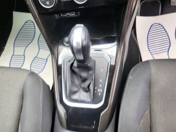 Volkswagen T-Roc SE TDI DSG