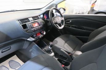 Kia Rio 3 ECODYNAMICS 107