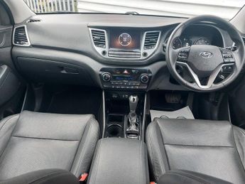 Hyundai Tucson CRDI PREMIUM