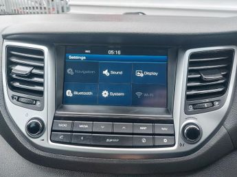 Hyundai Tucson CRDI PREMIUM