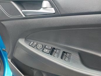 Hyundai Tucson CRDI PREMIUM