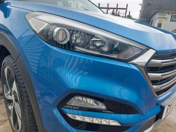 Hyundai Tucson CRDI PREMIUM