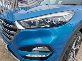 Hyundai Tucson CRDI PREMIUM