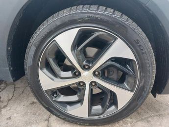 Hyundai Tucson CRDI PREMIUM