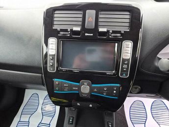 Nissan Leaf 24kWh Tekna Auto 5dr