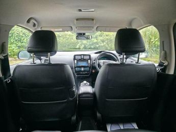 Nissan Leaf 24kWh Tekna Auto 5dr