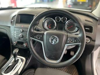 Vauxhall Insignia 2.0 CDTi SRi Nav Auto Euro 5 5dr