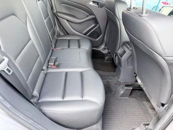 Mercedes B Class B200 CDI BLUEEFFICIENCY SPORT AUTO DIESEL 88K MILES 1 OWNER SERV