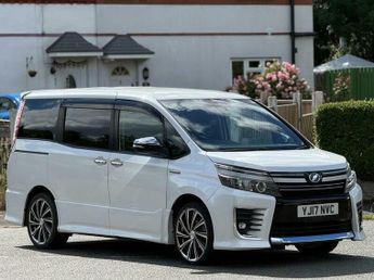 Toyota Voxy 1.8 VVT-h Hybrid 7 seat 5dr Euro 6