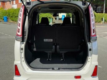 Toyota Voxy 1.8 VVT-h Hybrid 7 seat 5dr Euro 6