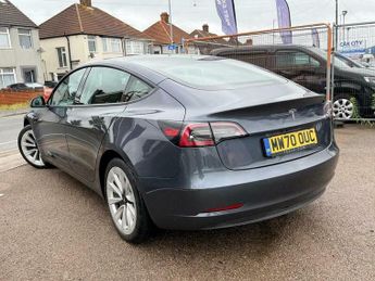 Tesla Model 3 Standard Range Plus Auto RWD 4dr