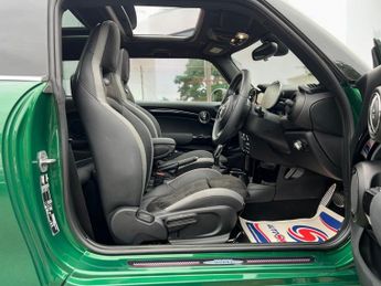 MINI Hatch 1.5 Cooper Sport Hatchback 3dr Petrol Steptronic Euro 6 (s/s) (1