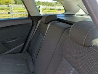 Vauxhall Astra 2.0 CDTi SRi Sports Tourer Auto Euro 5 5dr