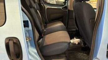 Citroen Nemo 1.4 HDi MPV 5dr Diesel Sensodrive Euro 4 (70 ps)