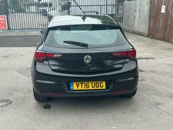 Vauxhall Astra 1.4i Turbo SRi Nav Hatchback 5dr Petrol Auto Euro 6 (s/s) (150 p