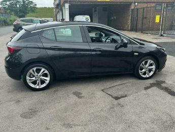 Vauxhall Astra 1.4i Turbo SRi Nav Hatchback 5dr Petrol Auto Euro 6 (s/s) (150 p
