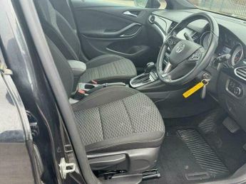 Vauxhall Astra 1.4i Turbo SRi Nav Hatchback 5dr Petrol Auto Euro 6 (s/s) (150 p