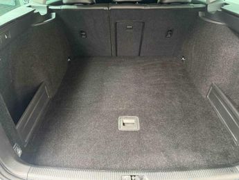Volkswagen Passat 2.0 Passat Executive Style TDI BlueMotion Technology Semi-Auto 5