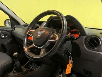 Dacia Duster 1.2 TCe Laureate Euro 6 (s/s) 5dr