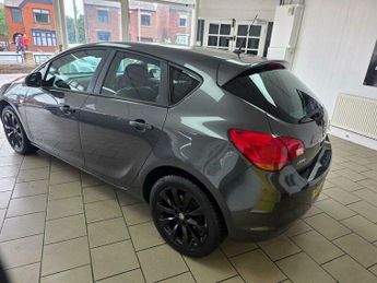 Vauxhall Astra 1.4 16v Active Euro 5 5dr