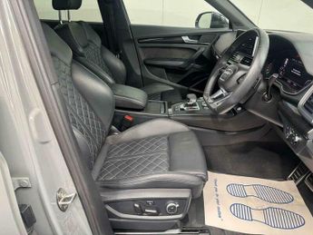 Audi Q5 2.0 Q5 Vorsprung 40 TDI Quattro Semi-Auto 4WD 5dr