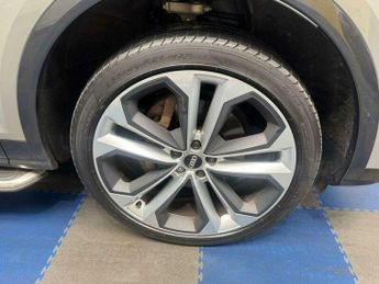 Audi Q5 2.0 Q5 Vorsprung 40 TDI Quattro Semi-Auto 4WD 5dr