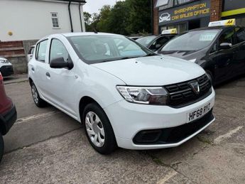 Dacia Sandero 0.9 TCe Essential Euro 6 (s/s) 5dr