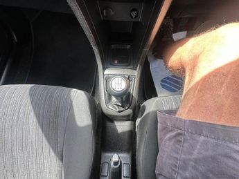 Suzuki Swift SZ3