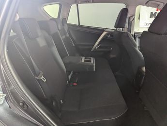 Toyota RAV4 2.5 VVT-h Business Edition Plus CVT Euro 6 (s/s) 5dr