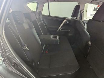 Toyota RAV4 2.5 VVT-h Business Edition Plus CVT Euro 6 (s/s) 5dr